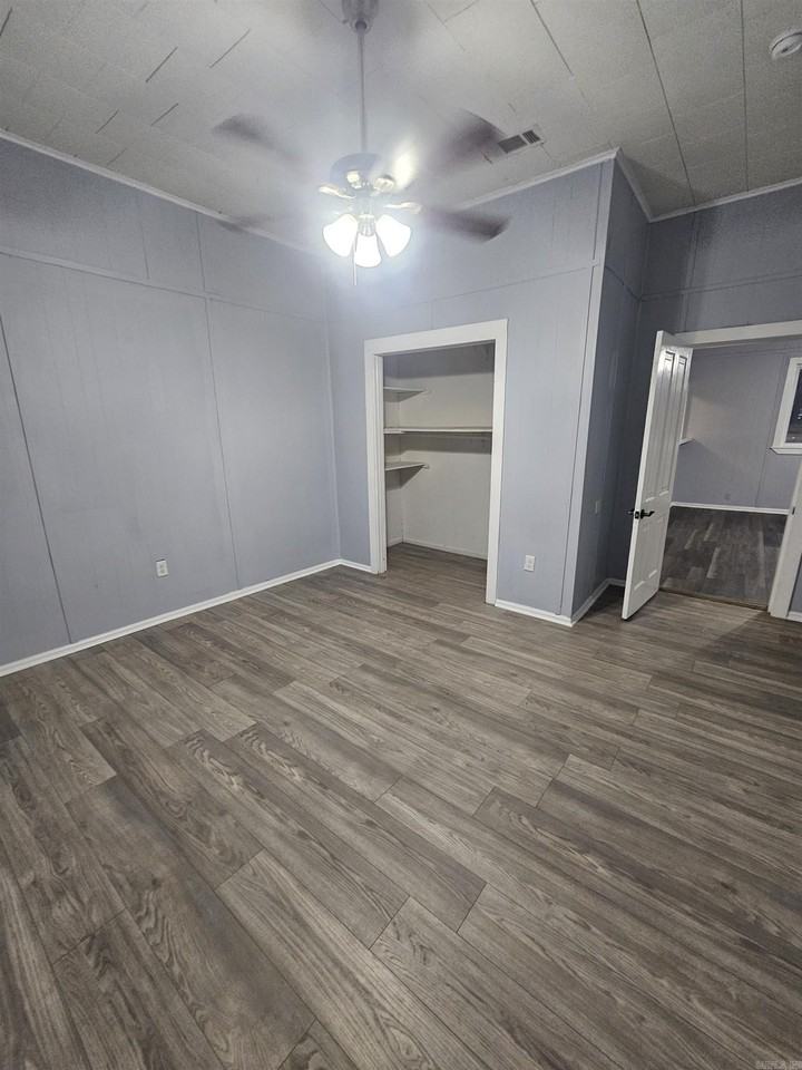 603 South 1st Street - Photo 7 of 19