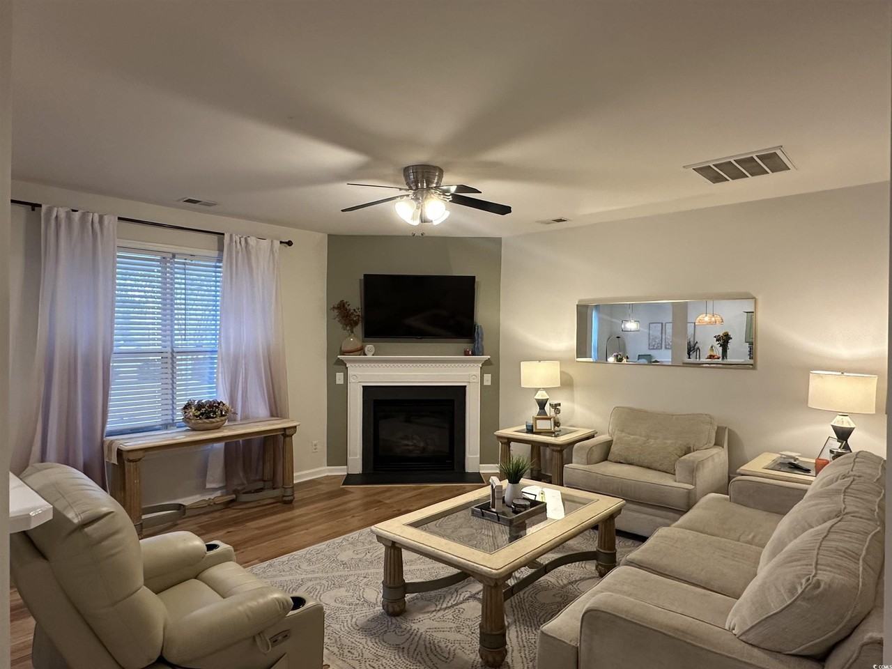 204 Fulbourn Pl - Photo 6 of 30