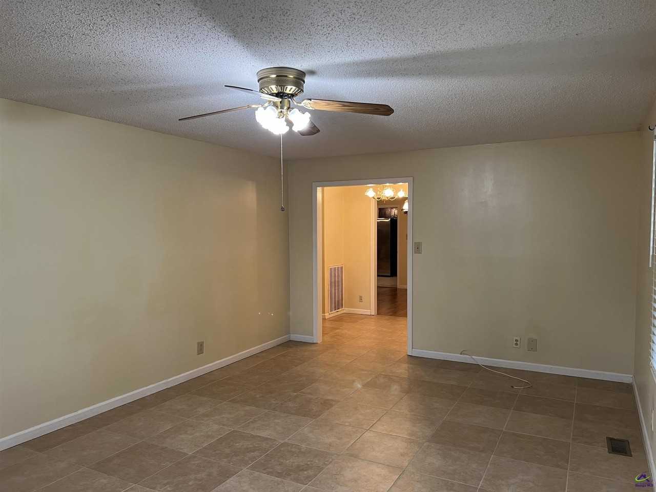 3700 Dean Dr - Photo 6 of 47