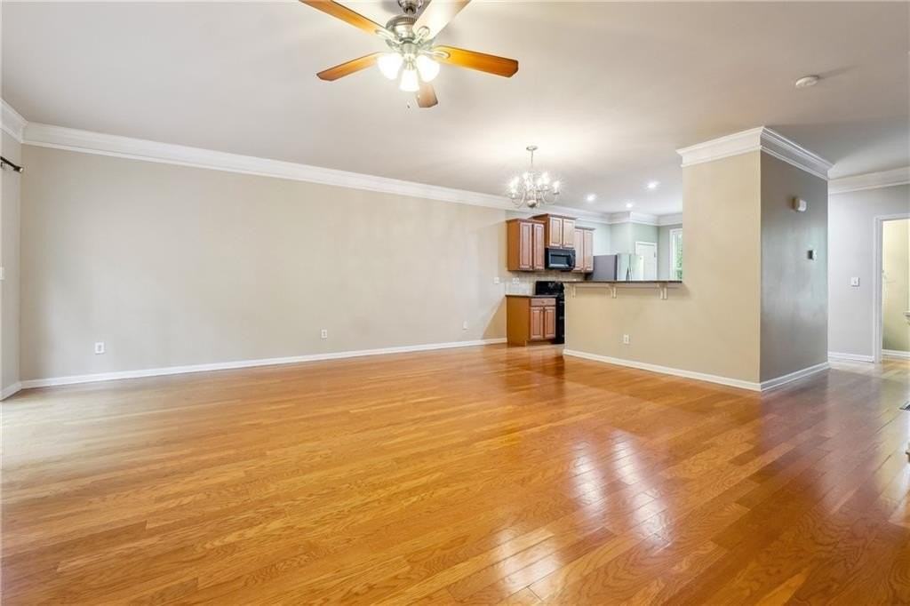 5240 Wellsley Bend - Photo 4 of 24