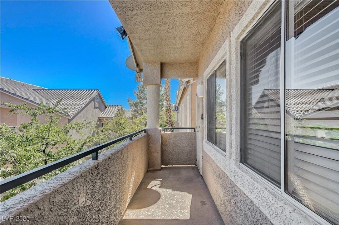 2052 Jade Creek St #203 - Photo 6 of 47