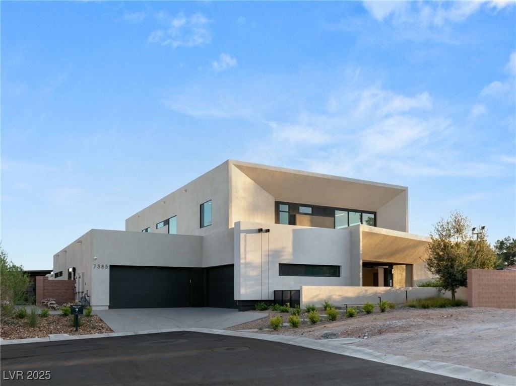 7385 Heron Canyon Ct - Photo 2 of 50