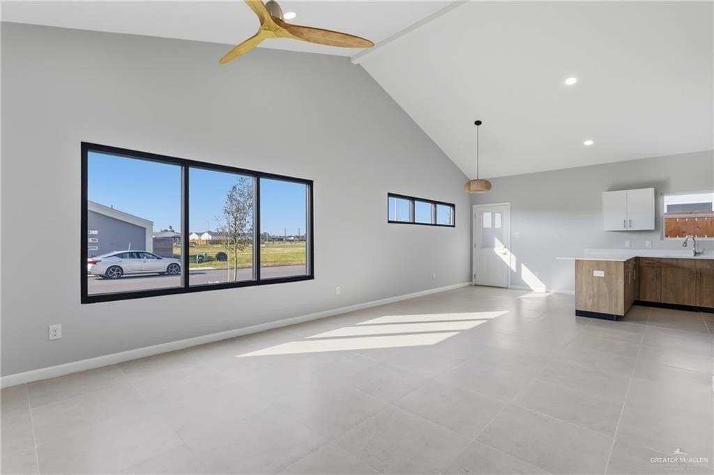 2612 Mockingbird Rd #2 - Photo 3 of 14