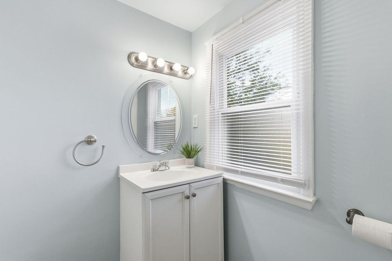 314 West Muir Avenue - Photo 5 of 27