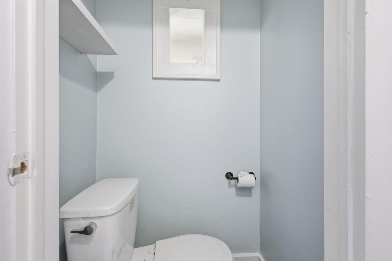 314 West Muir Avenue - Photo 6 of 27