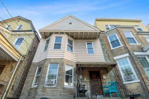 featured image of 313 23rd Street #2