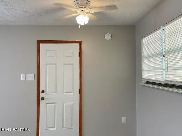 155 Delozier Ln - Photo 5 of 10