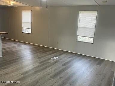 1399 Whites Creek Rd - Photo 7 of 8