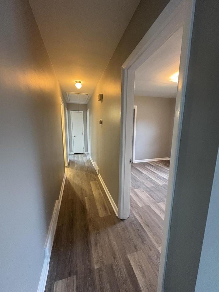 1117 Meridian Dr - Photo 7 of 22