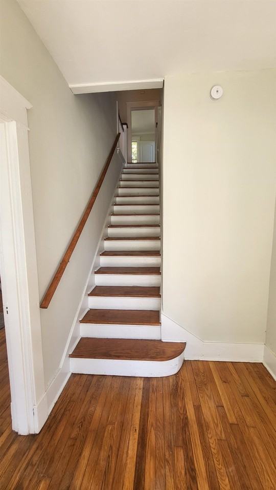 1844 Oliver Ave - Photo 7 of 18