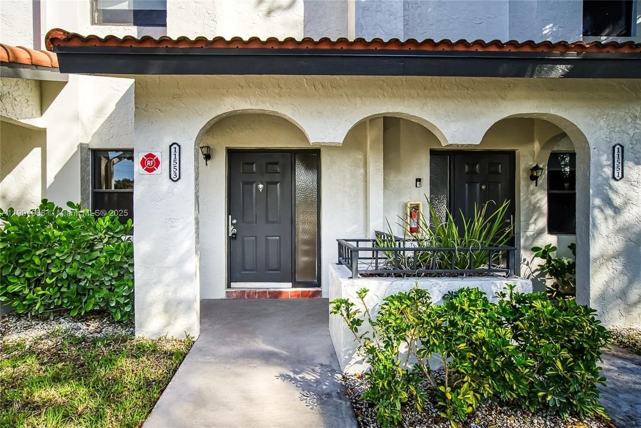 11551 Royal Palm Boulevard #11551 - Photo 5 of 43