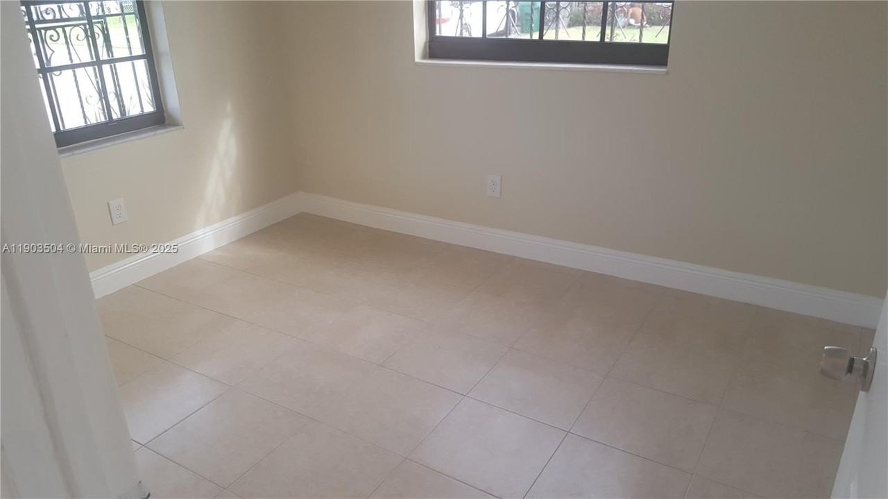 2889 Nw 197th Ter - Photo 7 of 12