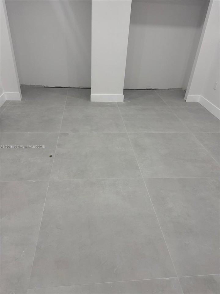 9410 Sw 55th St #0 - Photo 4 of 25