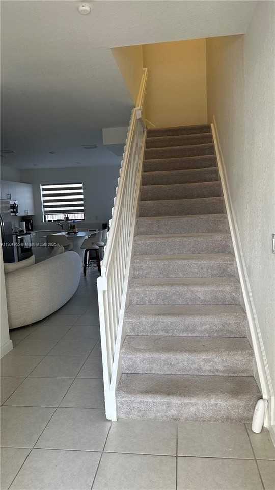 23420 Southwest 127th Place #23420 - Photo 4 of 12