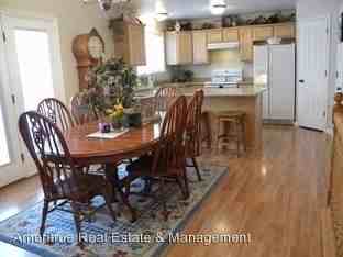 1448 N 100 E - Photo 3 of 19