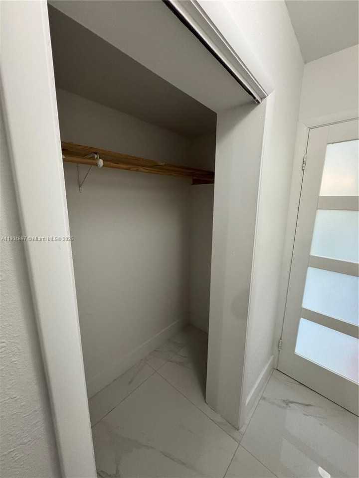 19035 Nw 11th Ct #10935 - Photo 6 of 11