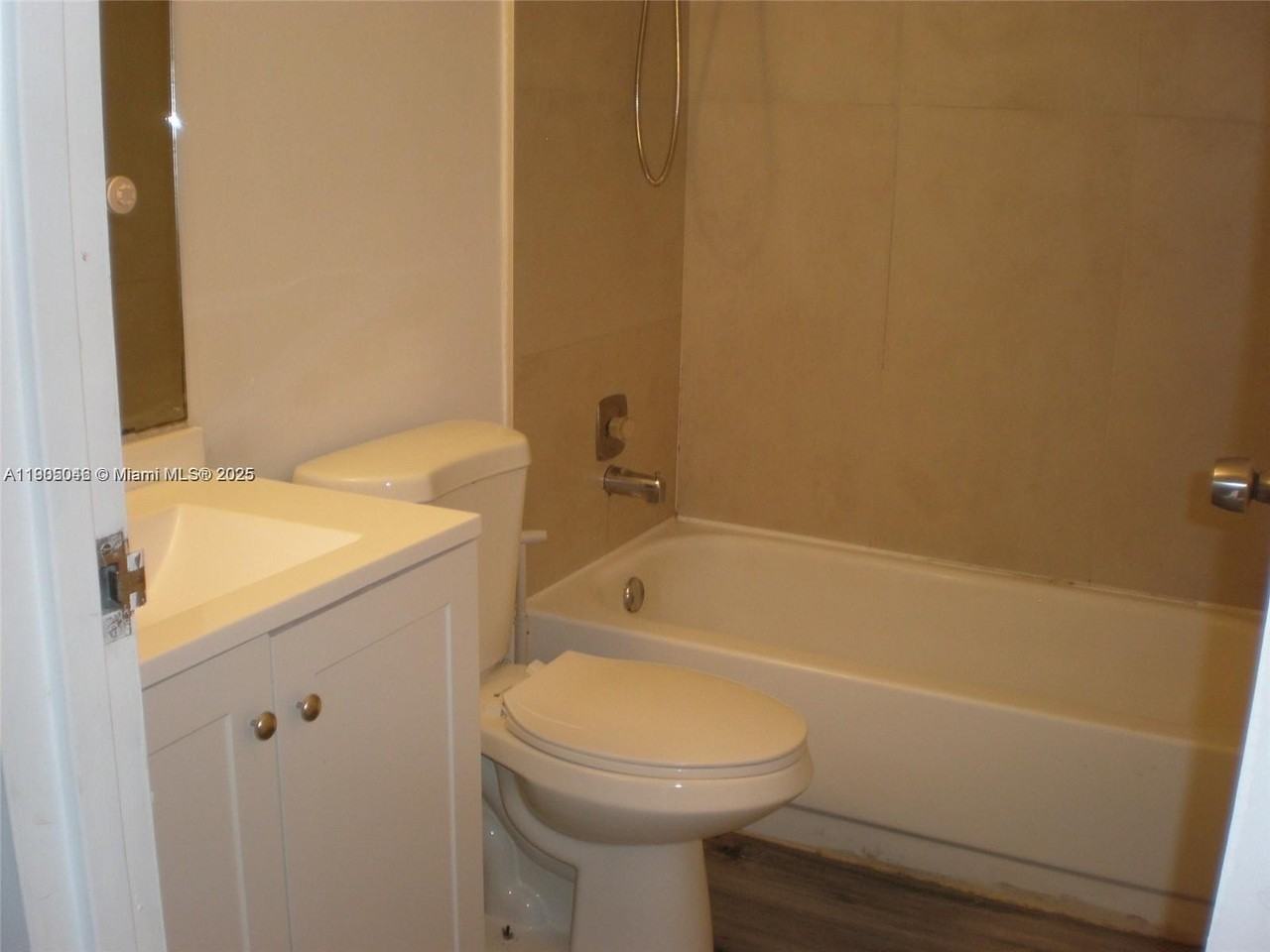 5855 Washington St #92 - Photo 5 of 10