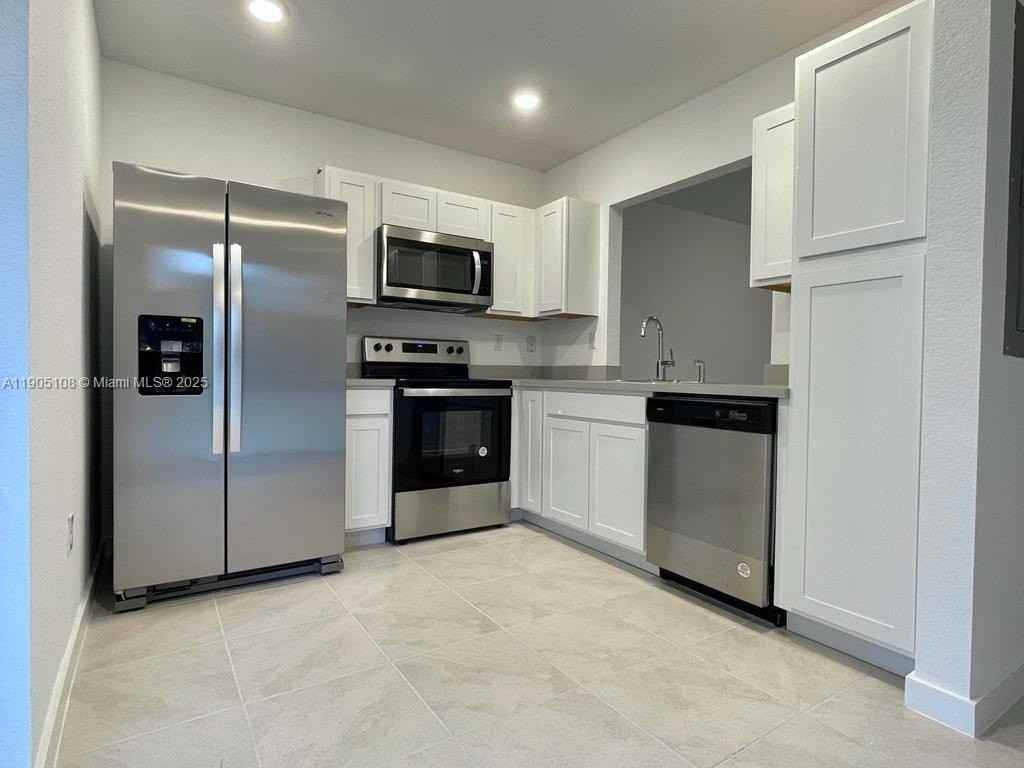 441 Ne 5th Ter #441 - Photo 2 of 17