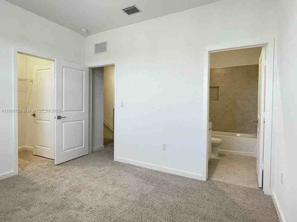 441 Ne 5th Ter #441 - Photo 7 of 17