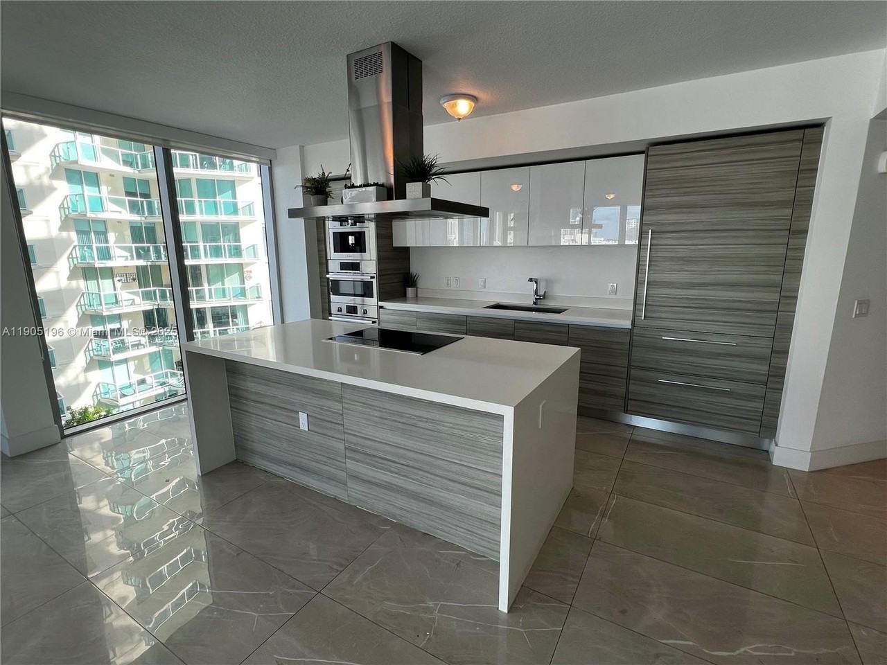 300 Sunny Isles Blvd #4-901 - Photo 7 of 22