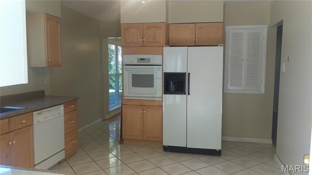 18 Country Squire Ct - Photo 4 of 26