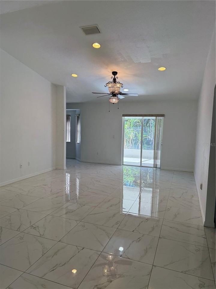 4688 Heather Ter - Photo 6 of 35