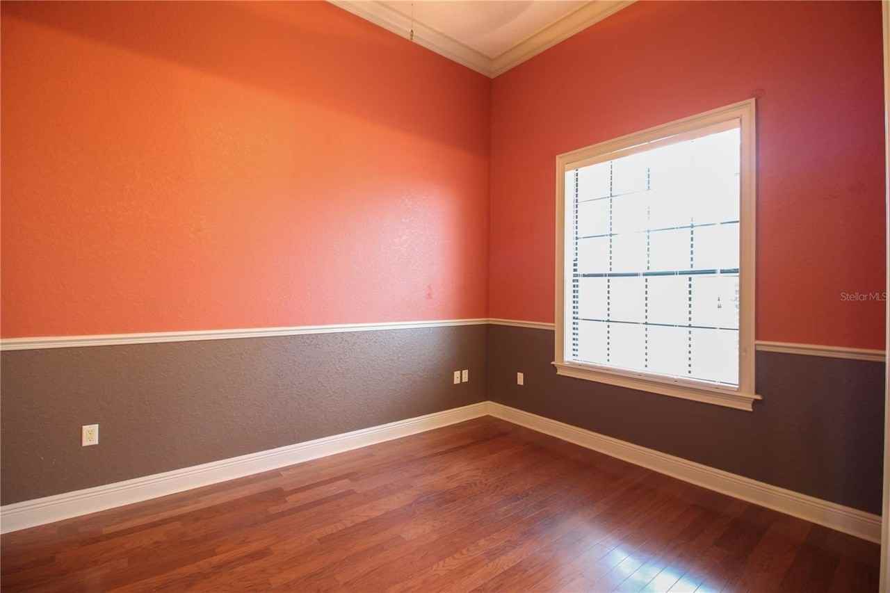 5628 Vintage View Blvd - Photo 5 of 25