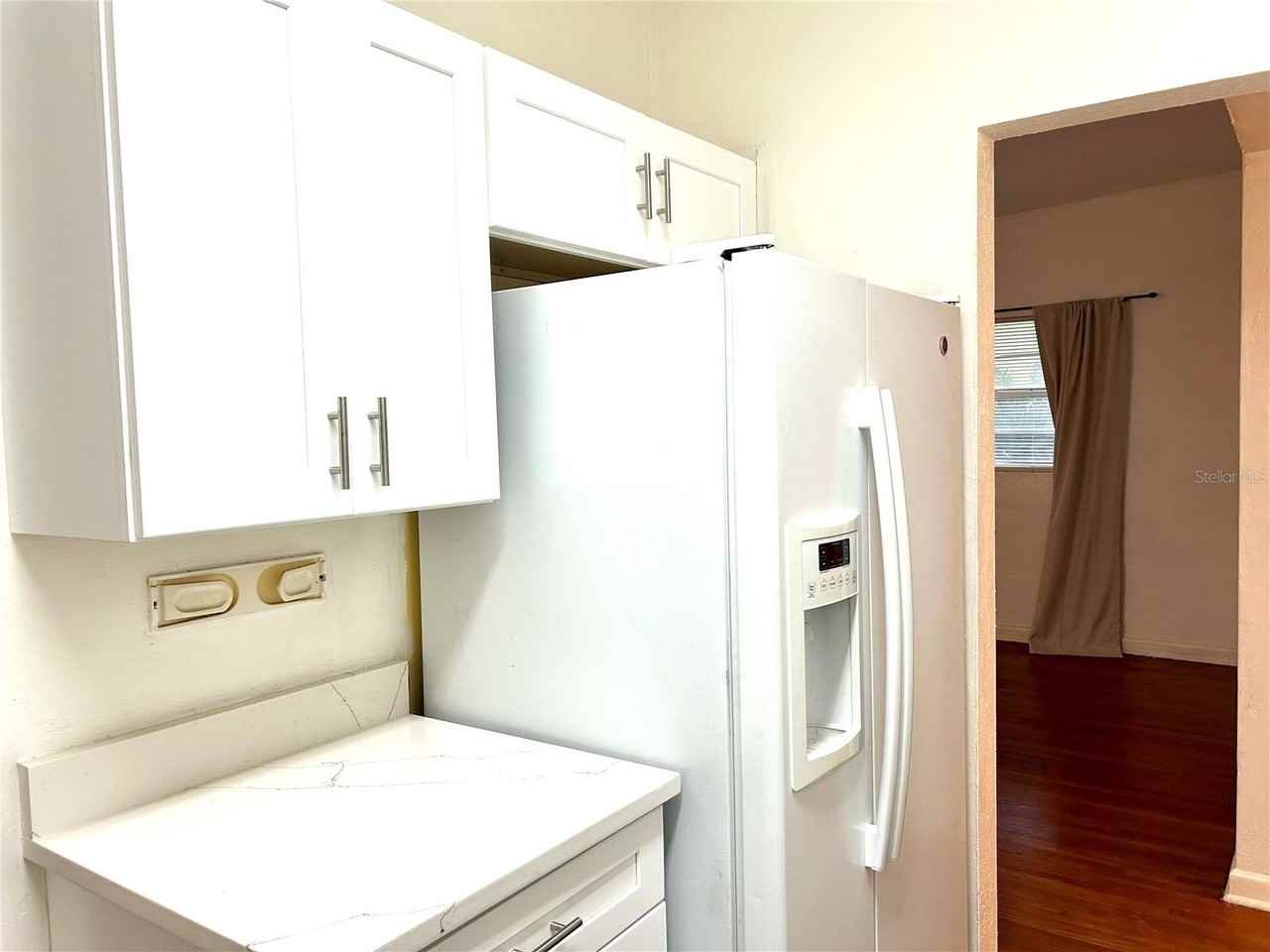 112 Dahlia Drive - Photo 7 of 18