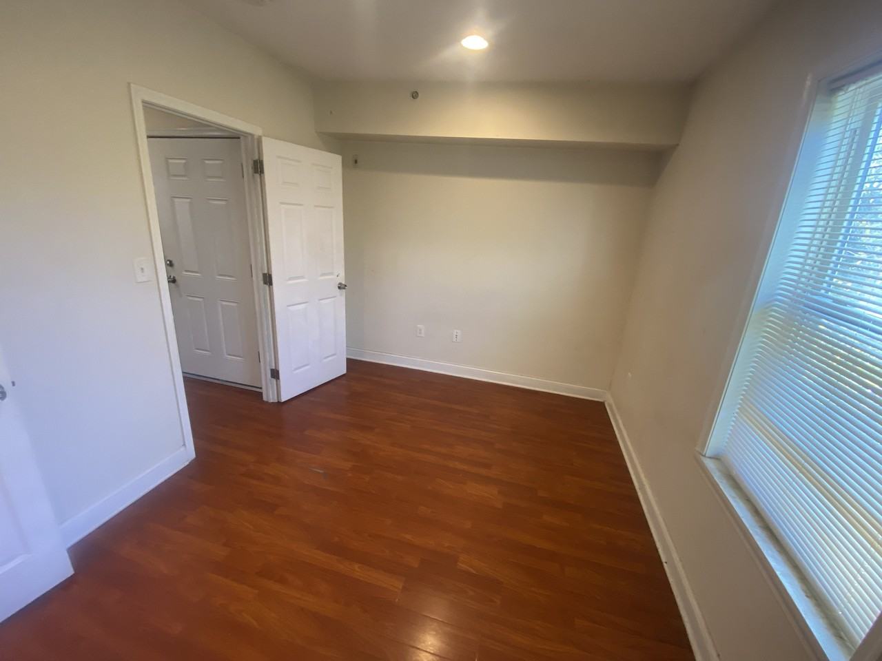 2238 North Camac Street - Photo 3 of 6