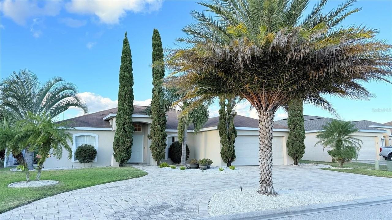 175 Cloverdale Rd - Photo 2 of 31