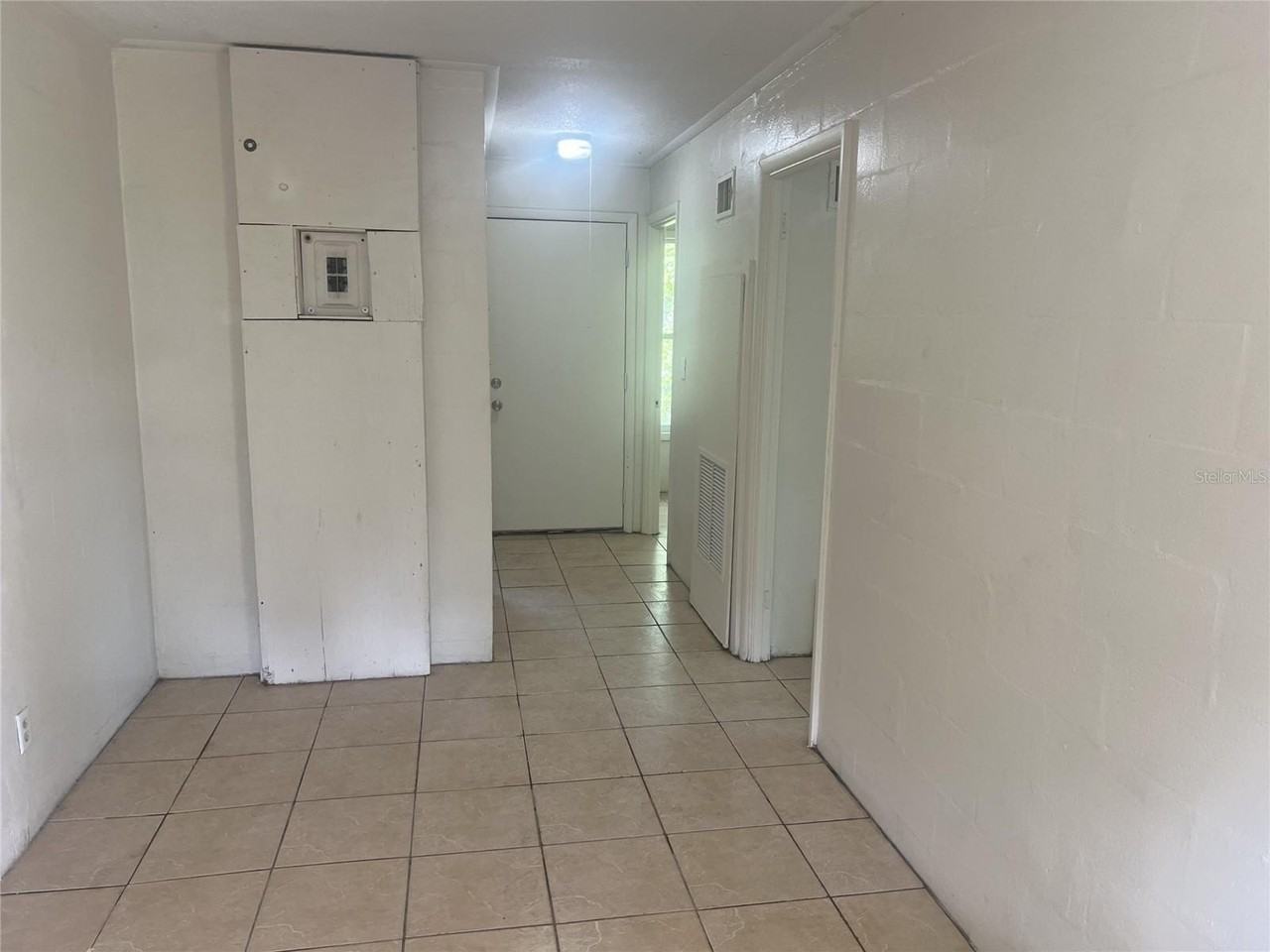 543 Division St #3 - Photo 2 of 11