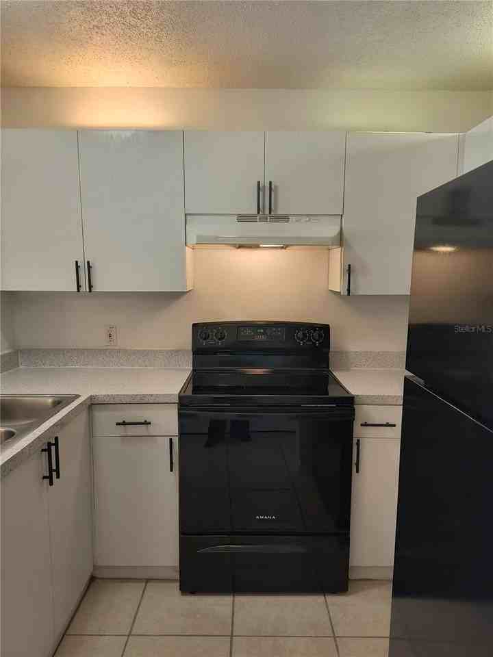 1657 Windsor Oak Ct - Photo 6 of 31