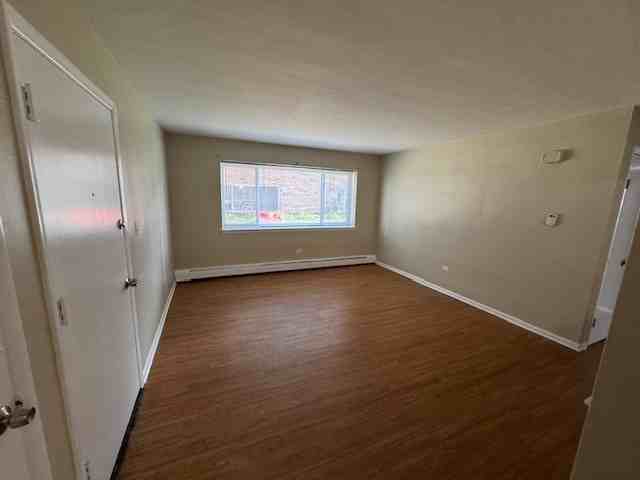 726 West Roy Drive - Photo 2 of 10