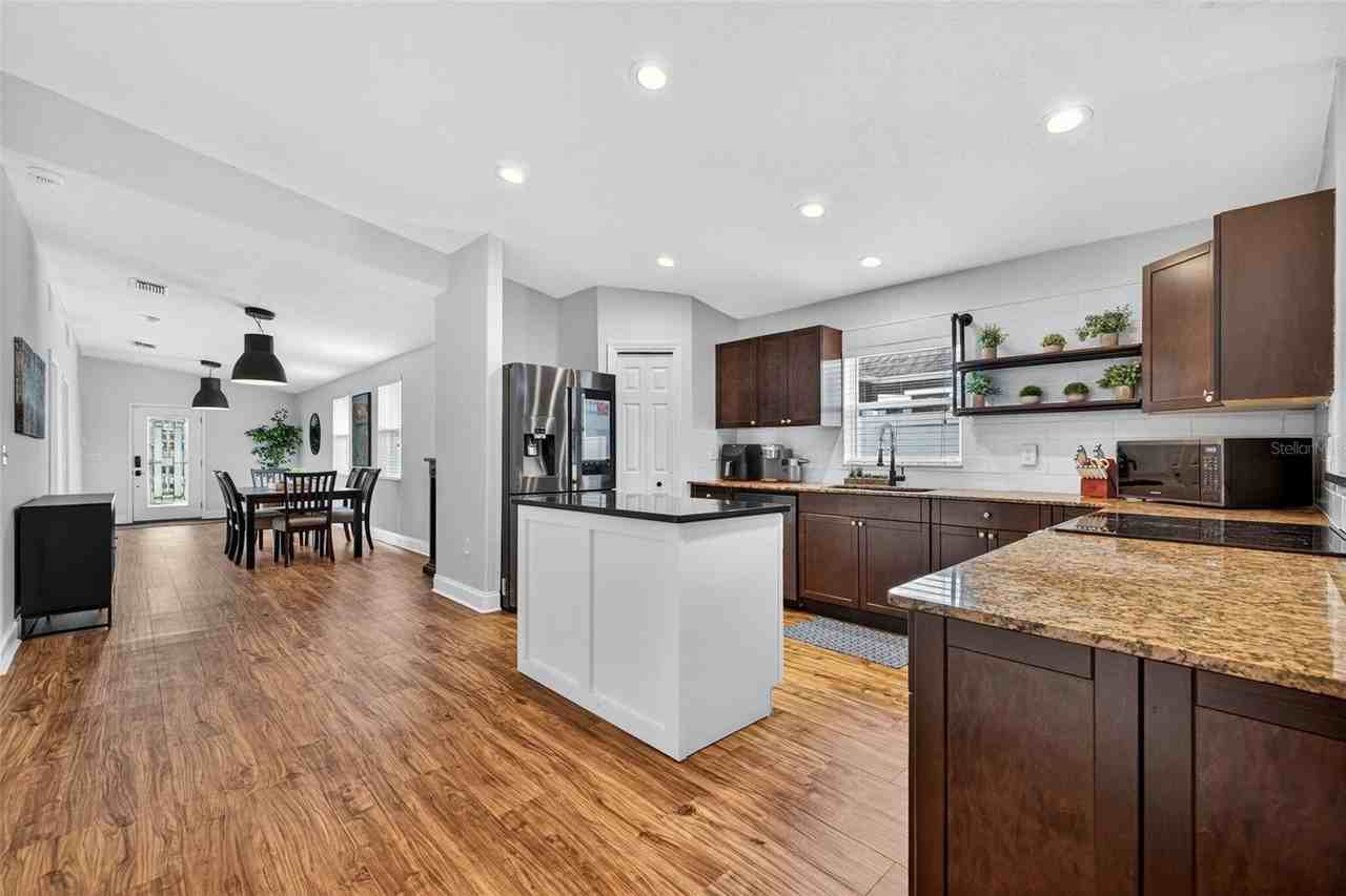 3104 15th Street North - Photo 7 of 34