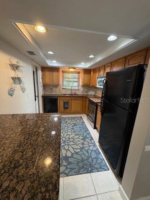 147 Bluff View Dr #303 - Photo 4 of 24