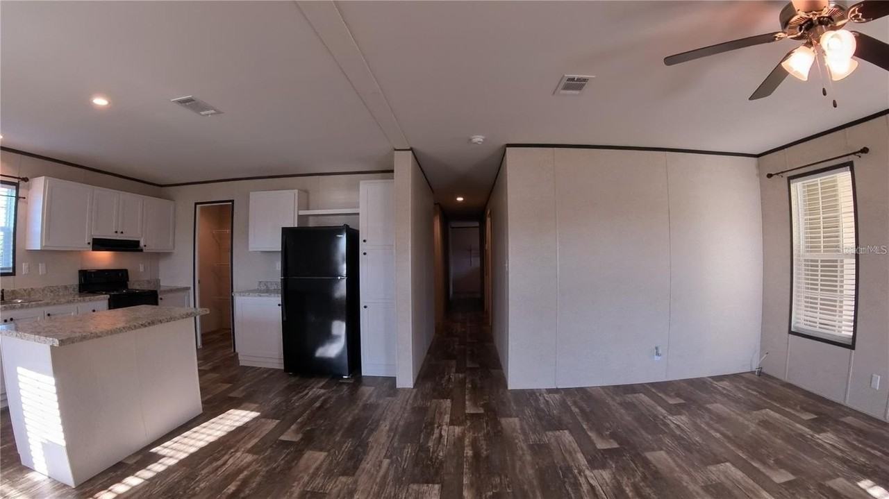 9722 Scepter Ave - Photo 7 of 13