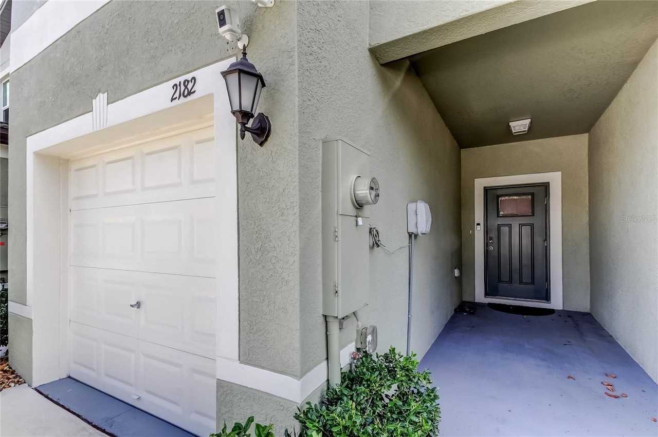 2182 Great Sapphire Ln - Photo 3 of 50