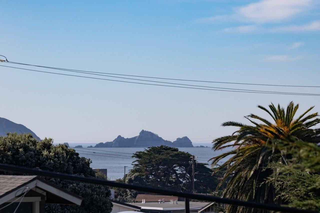 193 Carmel Ave - Photo 2 of 34