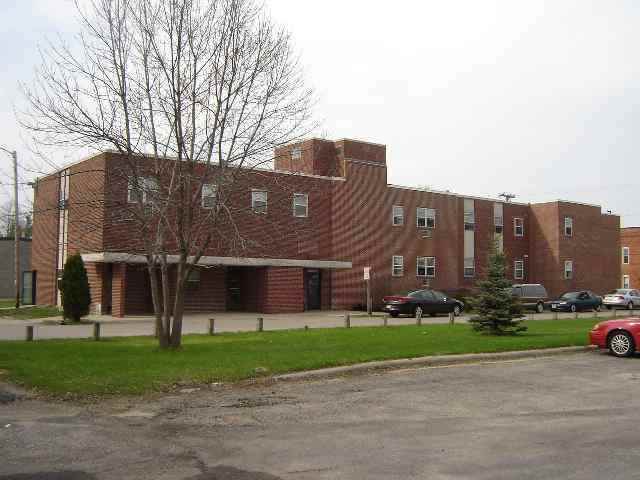 122 Maine Street - Photo 3 of 43