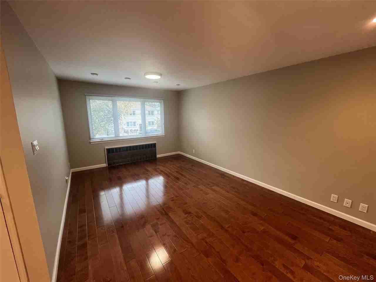 Killarney St - Photo 2 of 15