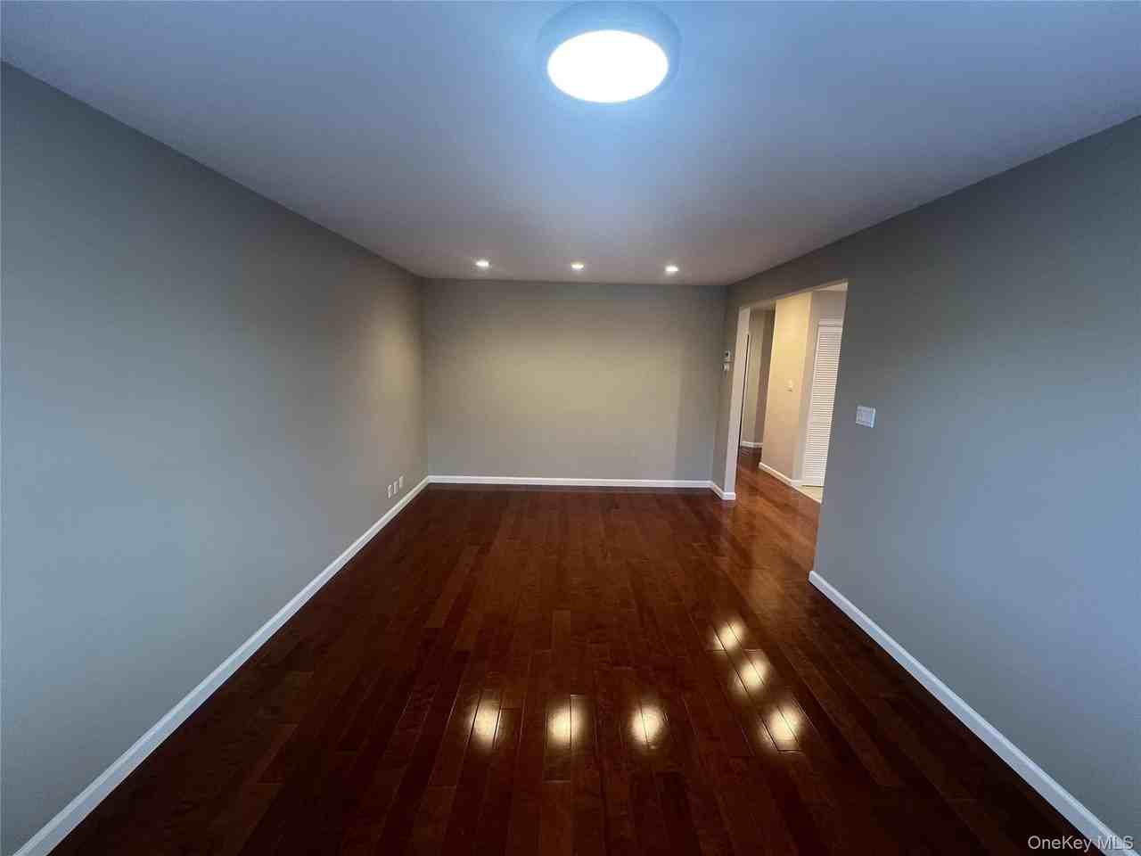 Killarney St - Photo 3 of 15