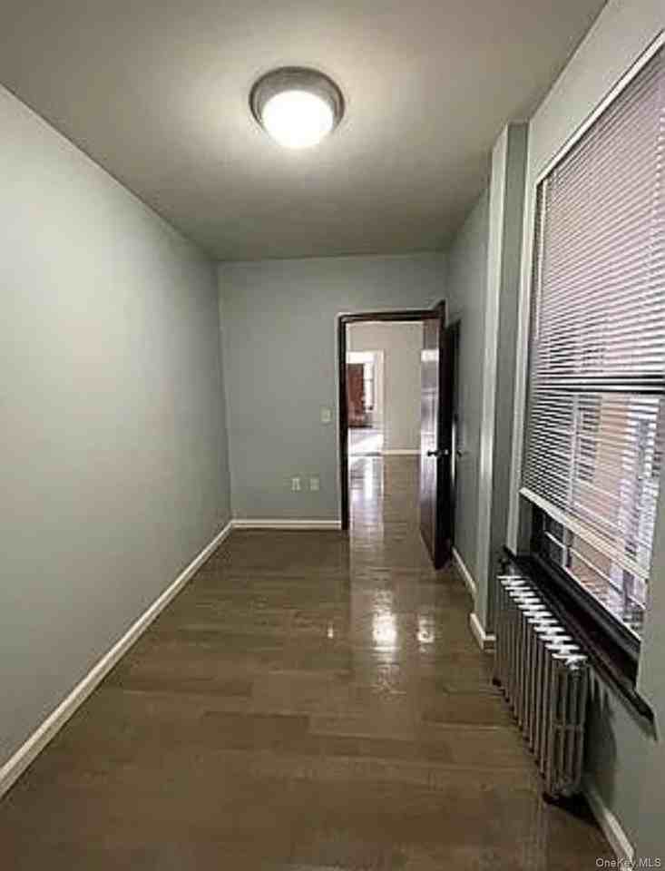 1856 Woodbine St - Photo 4 of 6