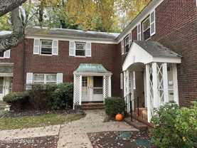 102 Manor Dr Unit 911 #911 - Photo 1 of 1