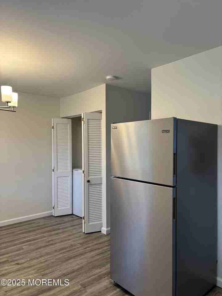 159 Village Green Way - Photo 7 of 17