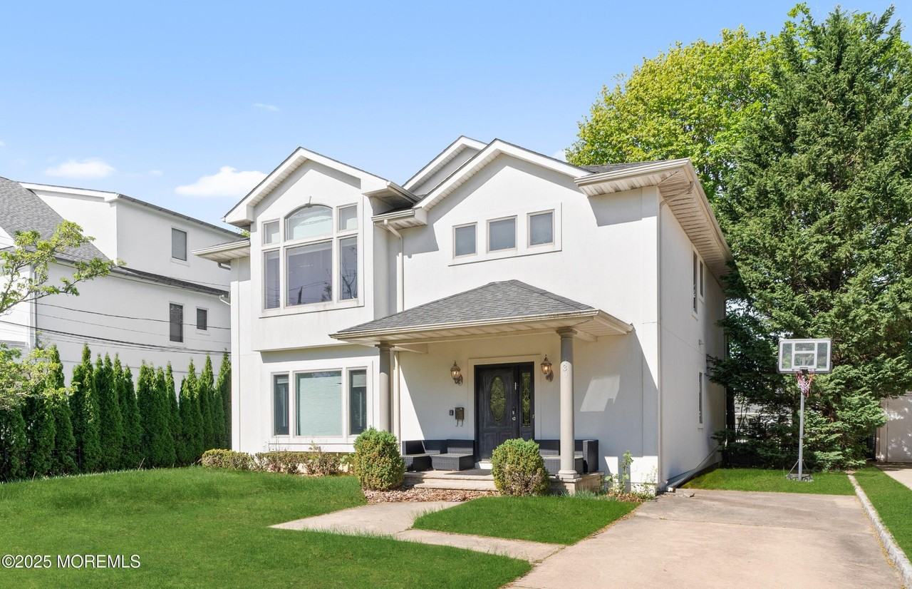 230 Norwood Ave - Photo 3 of 50