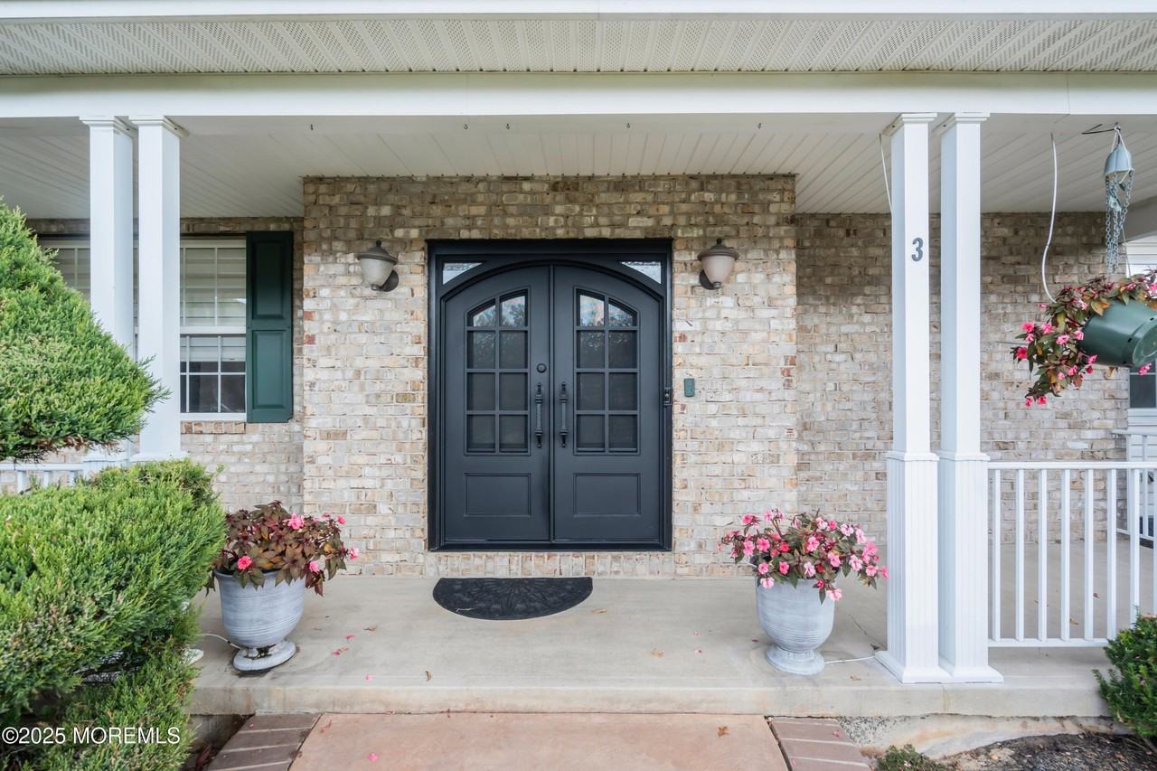 3 Wellesly Ct - Photo 5 of 35