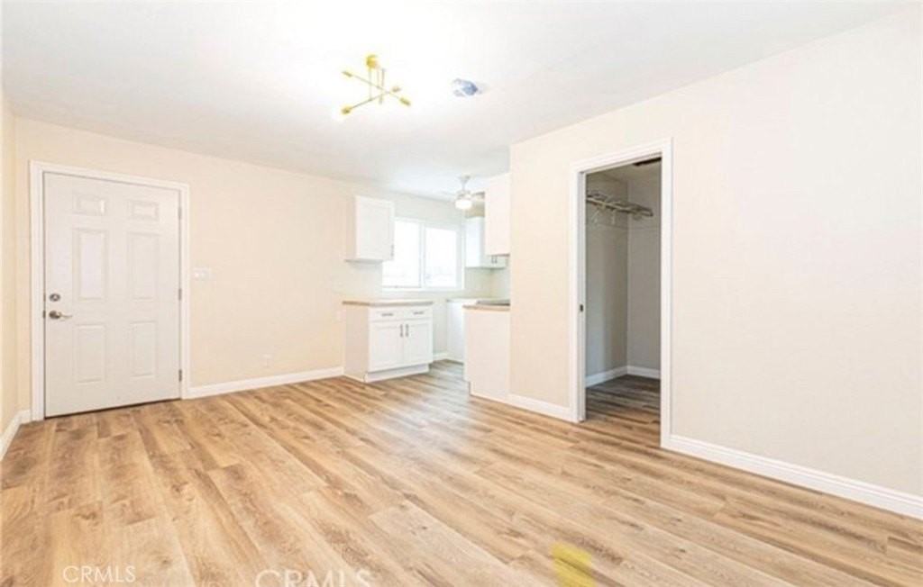 6250 Vineland Ave - Photo 3 of 7