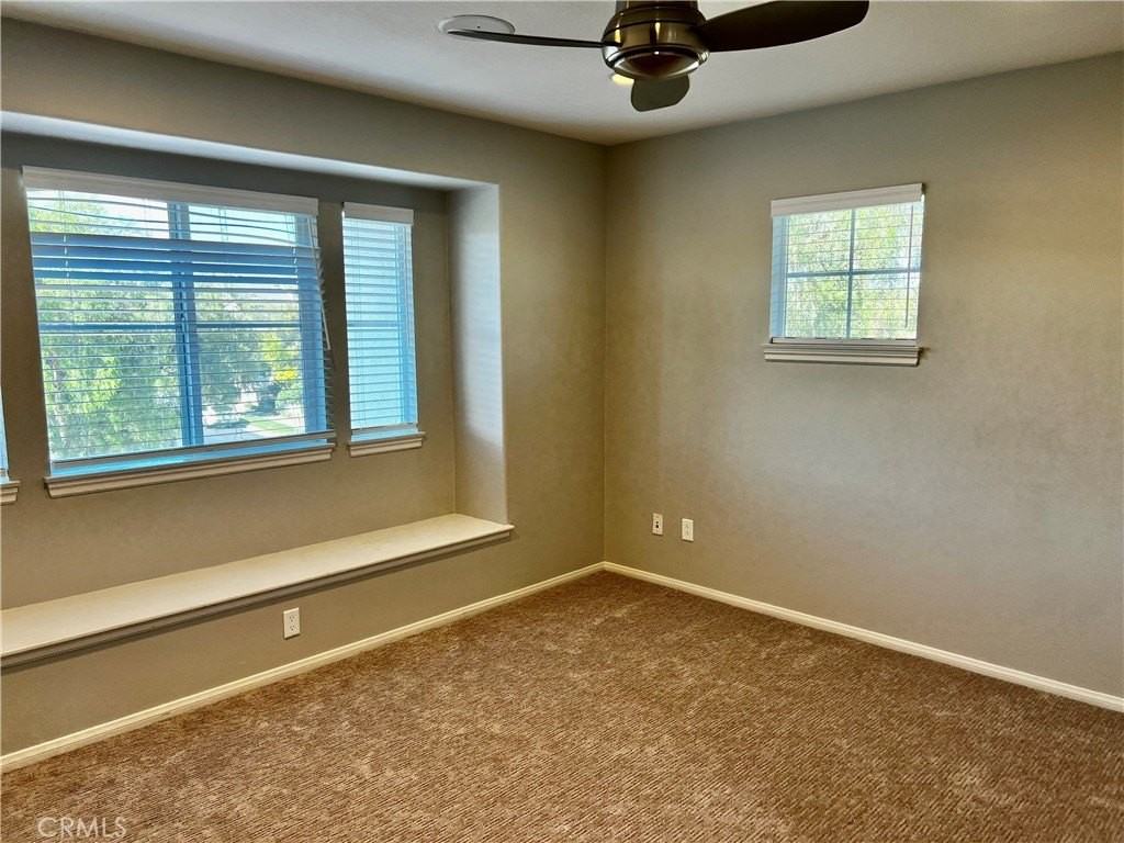 376 Aviator Ln - Photo 4 of 19