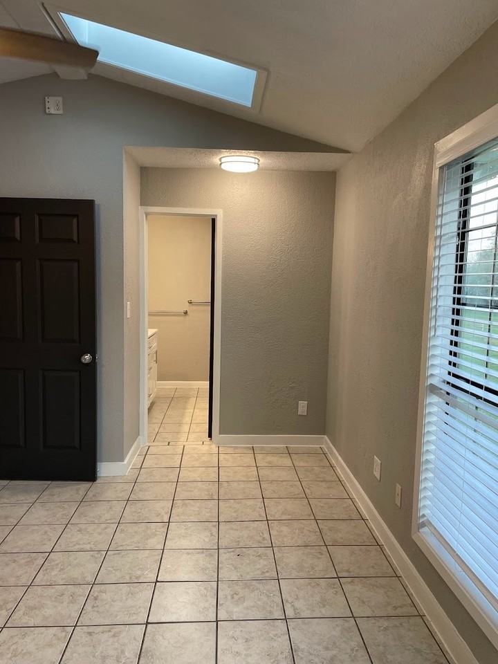 Park Place Apartments - Photo 6 of 21