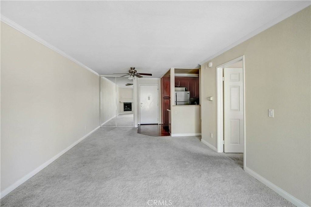 5540 Owensmouth Ave #223 - Photo 4 of 11